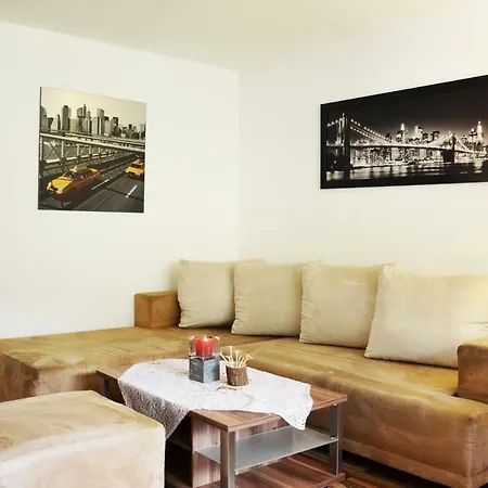 Appartments Enterwald アパート トゥクス