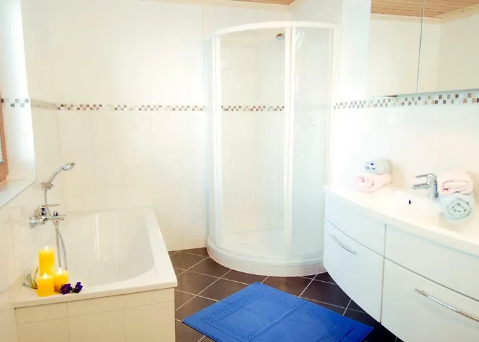 アパート Appartments Enterwald トゥクス